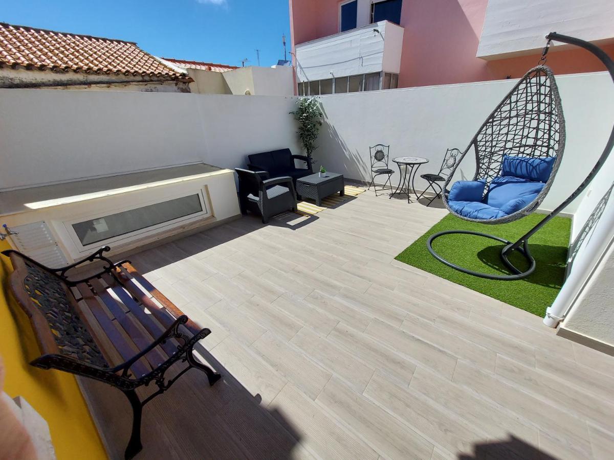 Wolley - Peniche Guesthouse 2 Buitenkant foto